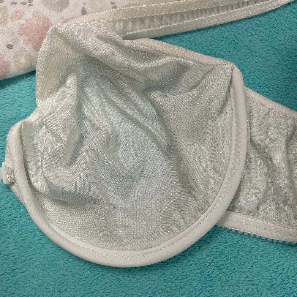 Victoria's Secret 36D Underwire, Convertible, Front Clasp White Bra - Vintage - Picture 12 of 13